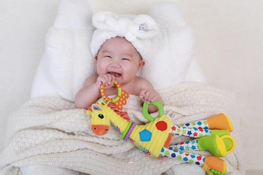 甘肃6岁宝宝掉头发正常吗